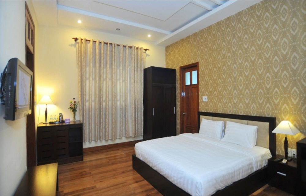 Sofia Suite Hotel Danang Esterno foto