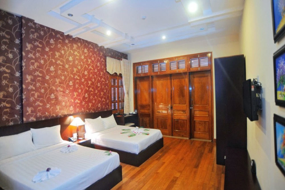 Sofia Suite Hotel Danang Esterno foto