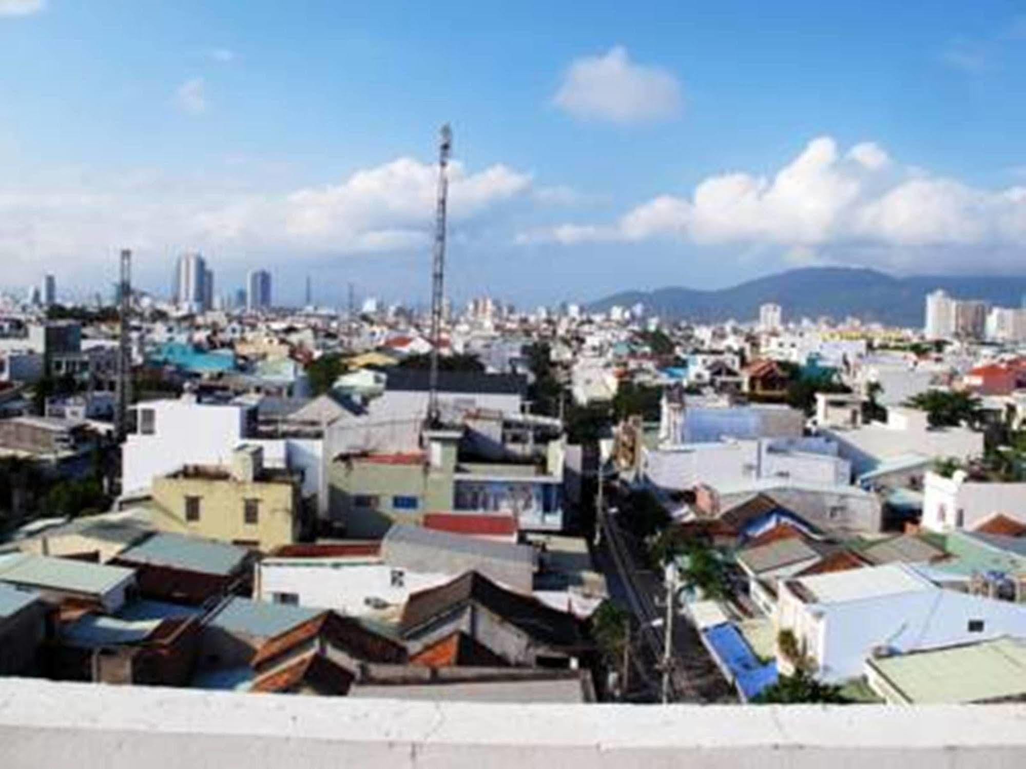 Sofia Suite Hotel Danang Esterno foto