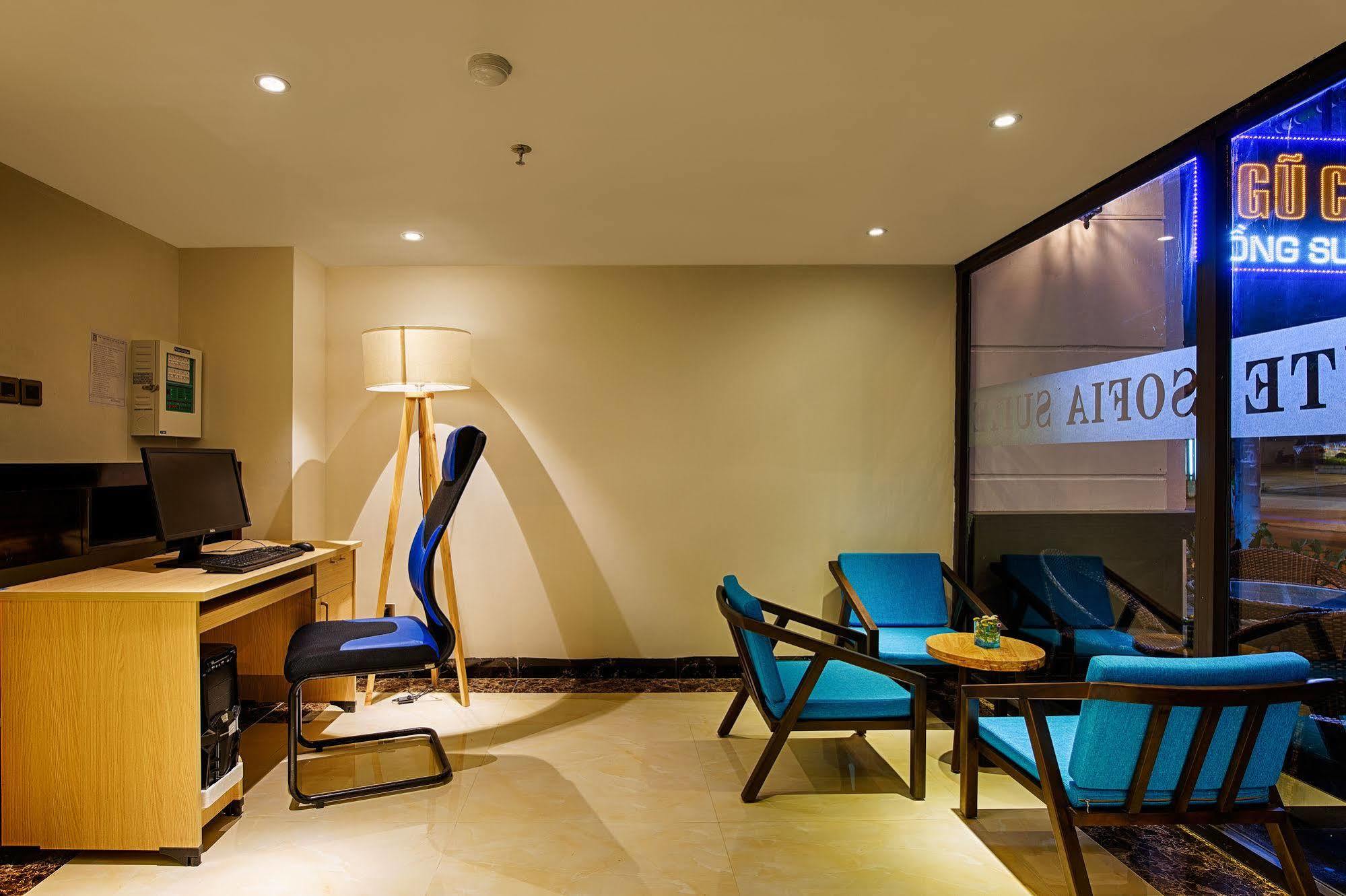 Sofia Suite Hotel Danang Esterno foto